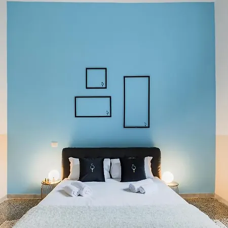 A World Aparts - 55 Palermo Apartment *